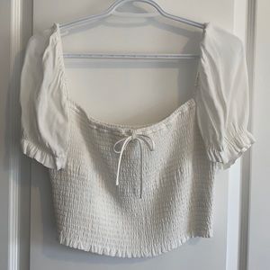 Wilfred White Crop Top